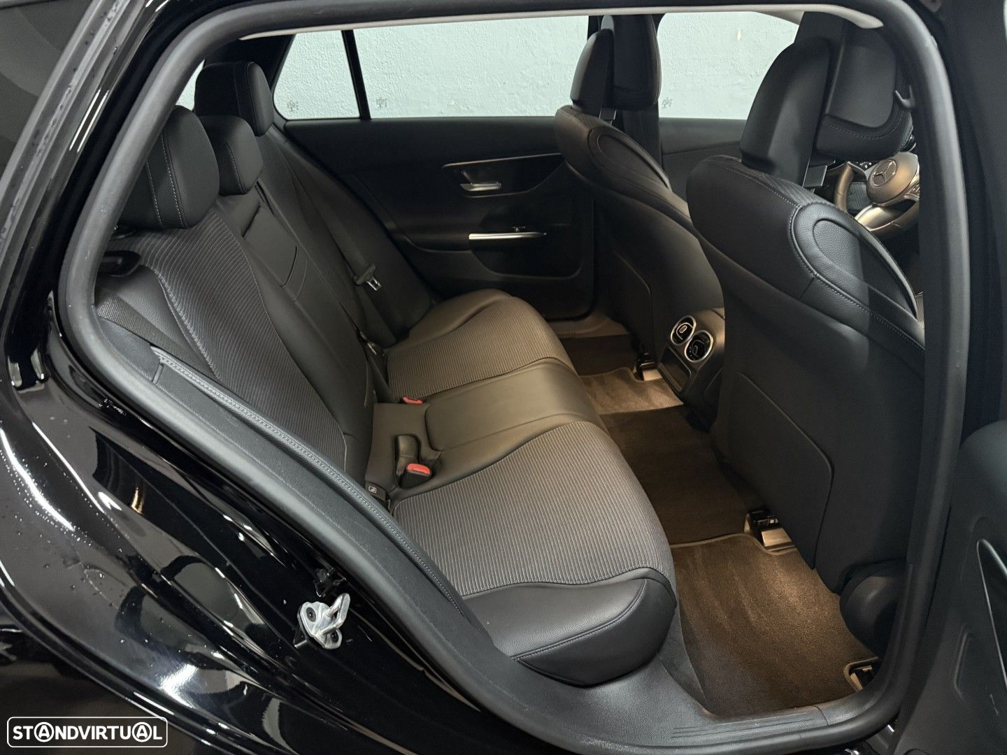 Mercedes-Benz C 220 d Avantgarde - 11