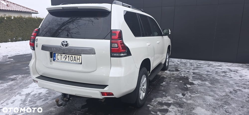 Toyota Land Cruiser LC 2.8 D-4D Prado - 3