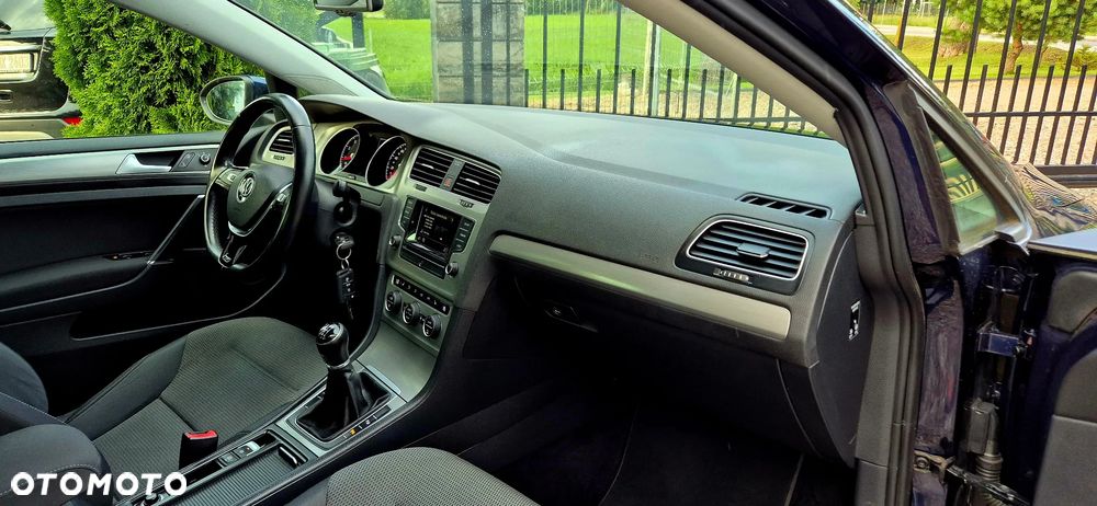 Volkswagen Golf 1.2 TSI BlueMotion Technology Team - 4