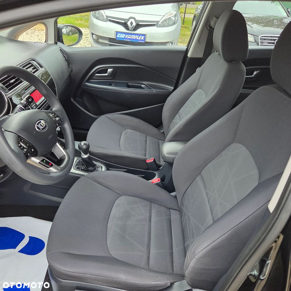 Kia Rio 1.2 Edition 7 - 11