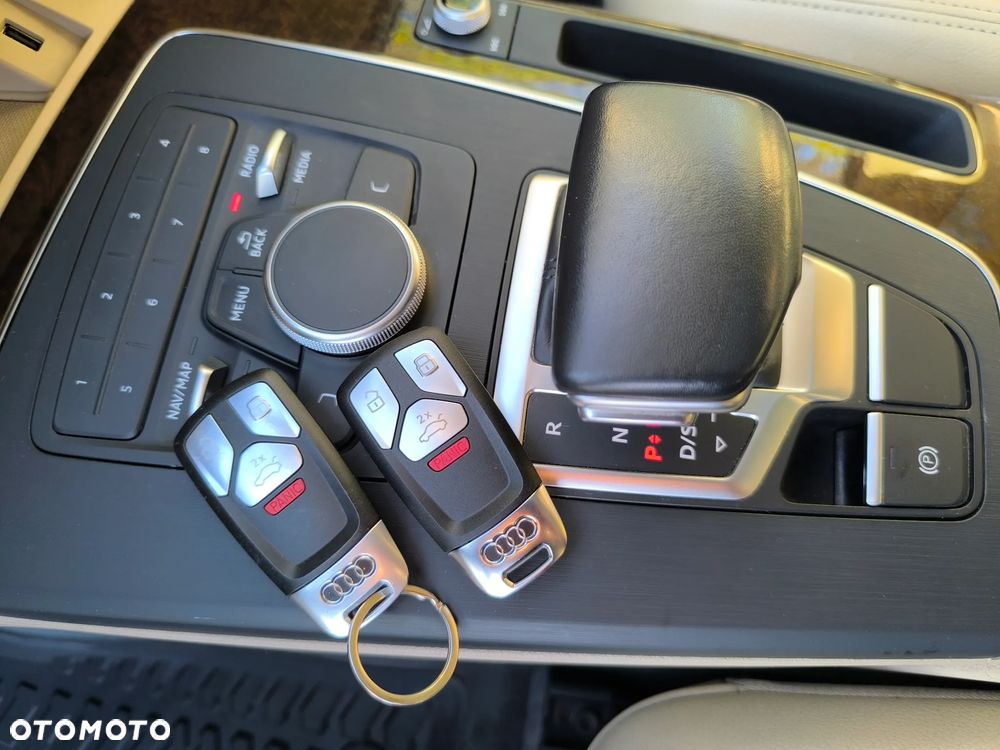Audi Q5 45 TFSI quattro S tronic - 8
