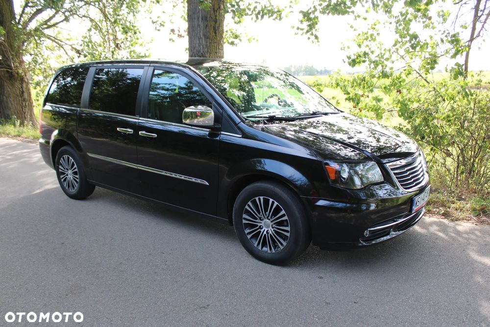 Chrysler Town & Country 3.6 Limited - 2