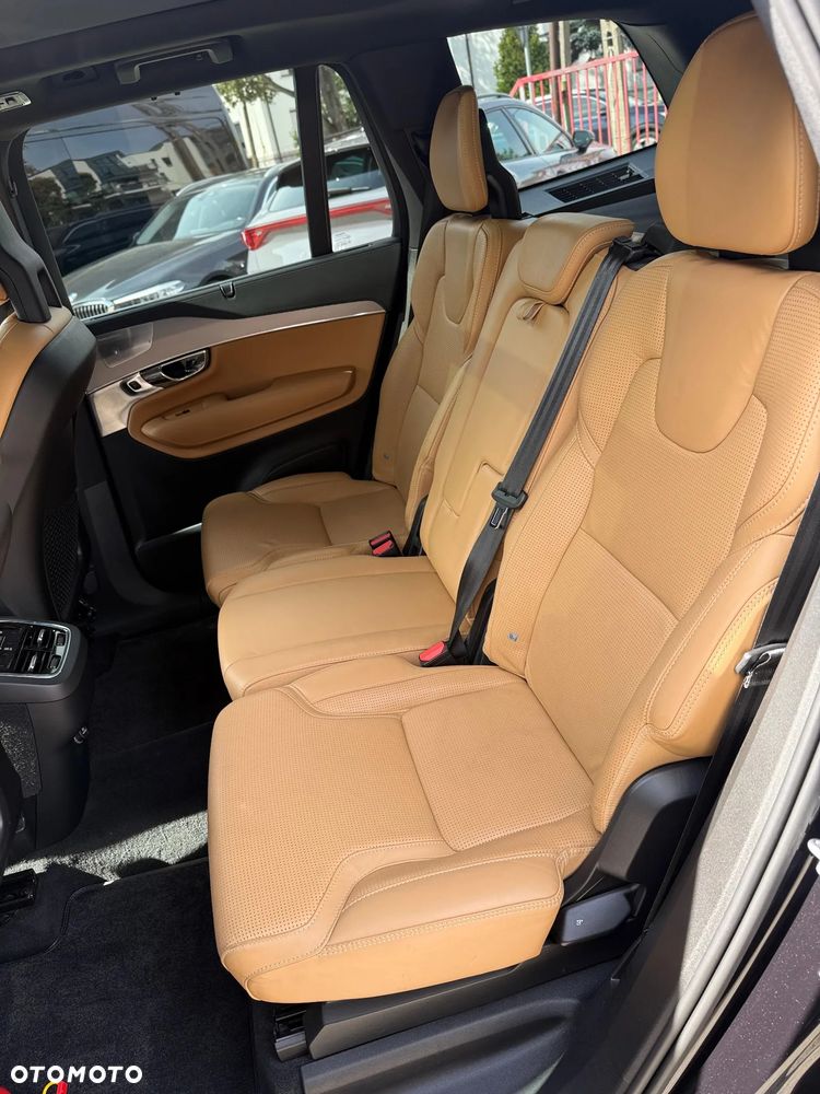 Volvo XC 90 D5 AWD Inscription 7os - 7
