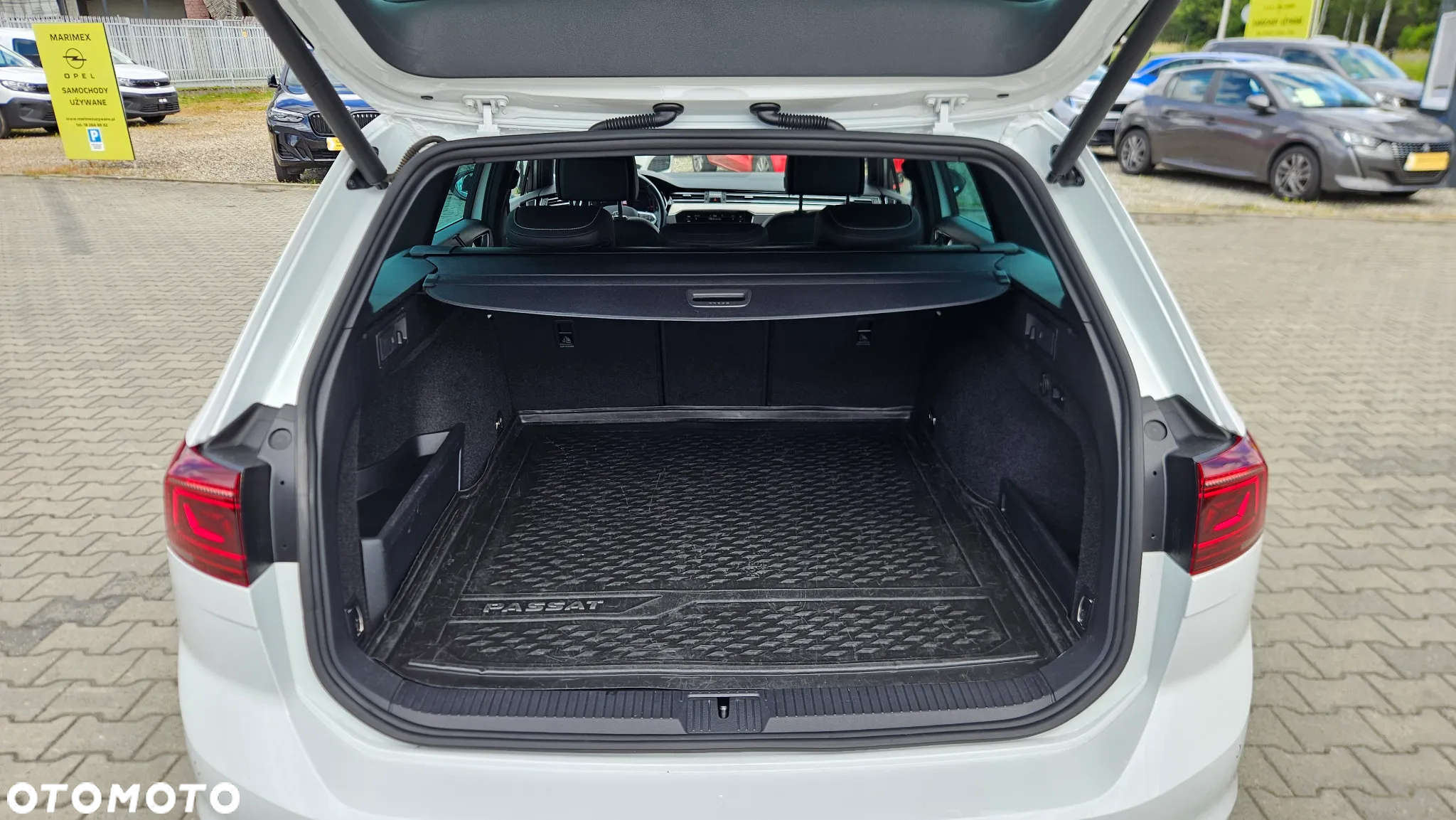Volkswagen Passat 2.0 TDI 4Mot Elegance DSG - 16