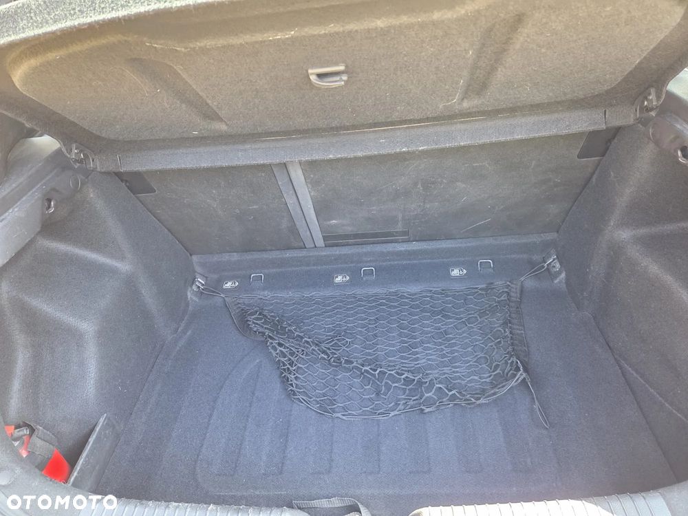 Hyundai i30 1.6 Comfort - 15