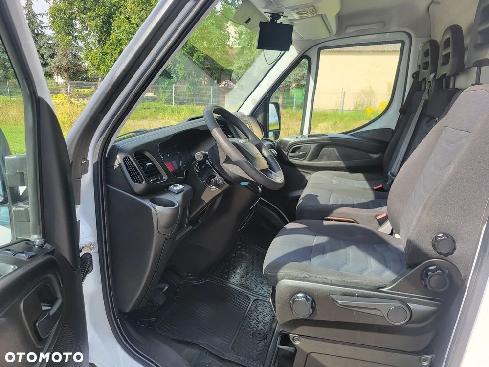 Iveco Daily - 22