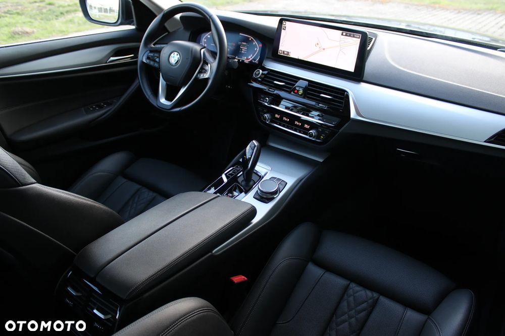 BMW Seria 5 520d xDrive Business Edition sport - 19