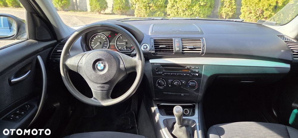 BMW Seria 1 - 11