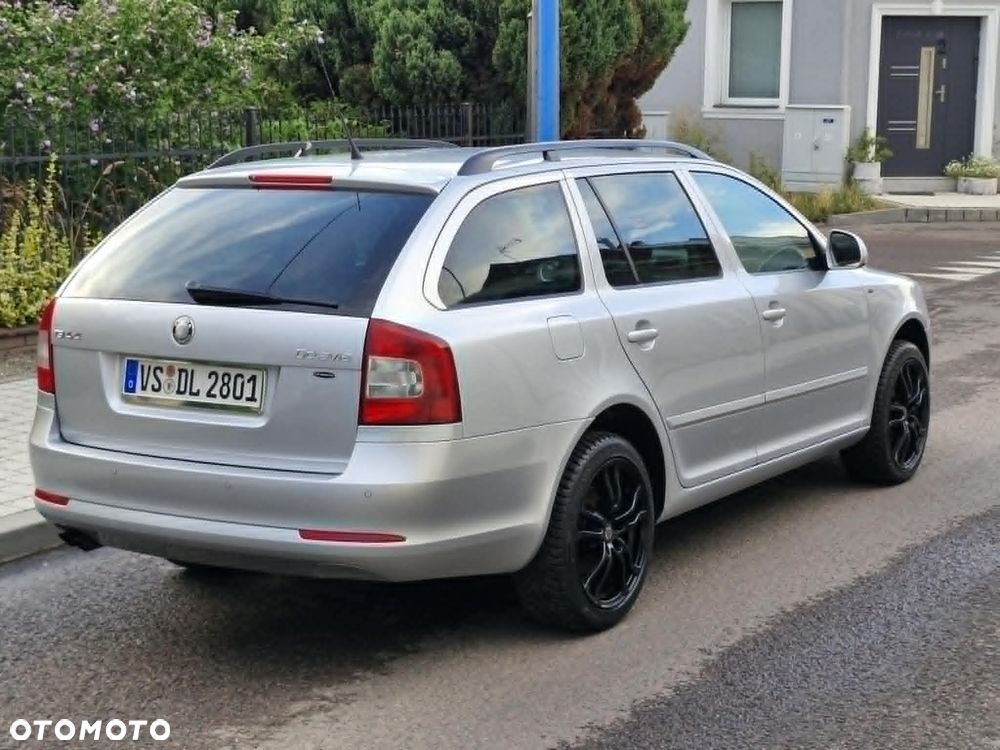 Skoda Octavia 1.8 TSI Ambiente 4x4 - 5