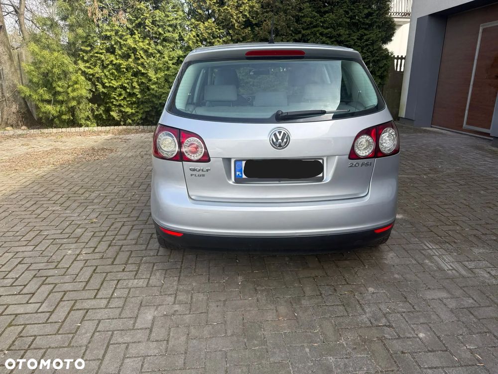 Volkswagen Golf Plus - 1