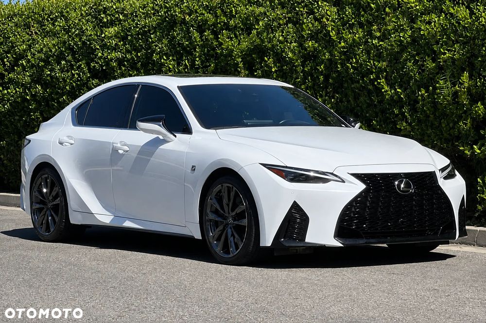 Lexus IS 200t / 300 F Sport - 7