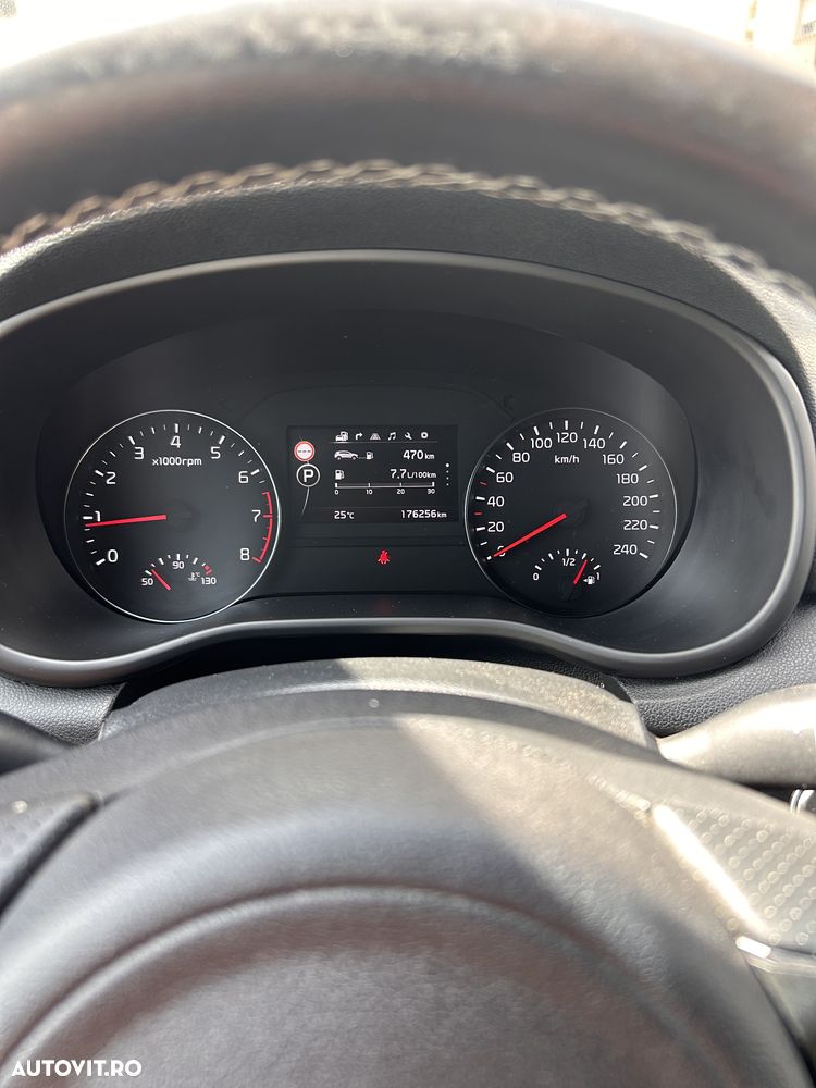 Kia Sportage 1.6 T-GDI 7DCT 4x4 GT Line - 12