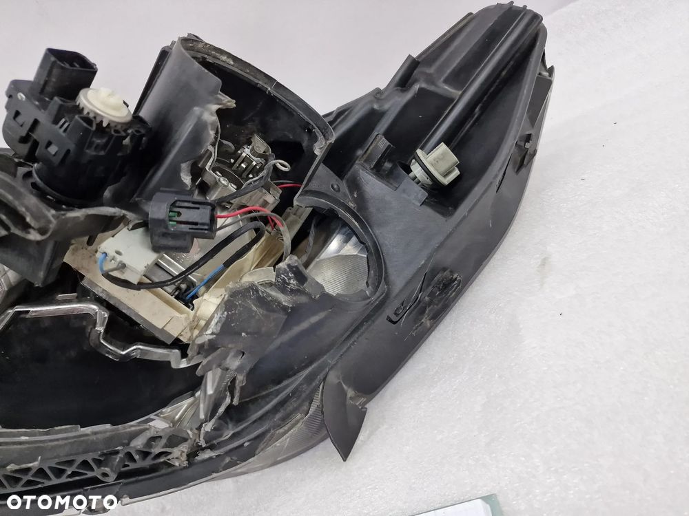 HONDA CRV CR-V IV 4 12- PRAWA LAMPA PRZEDNIA PRZÓD XENON , NR STANLEY W0780 , NR AUKCJI LA312 - 34