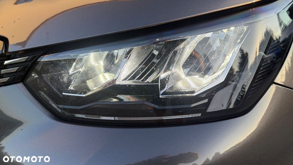 Peugeot 2008 - 33