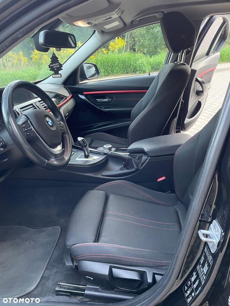 BMW Seria 3 320d xDrive Sport Line - 22