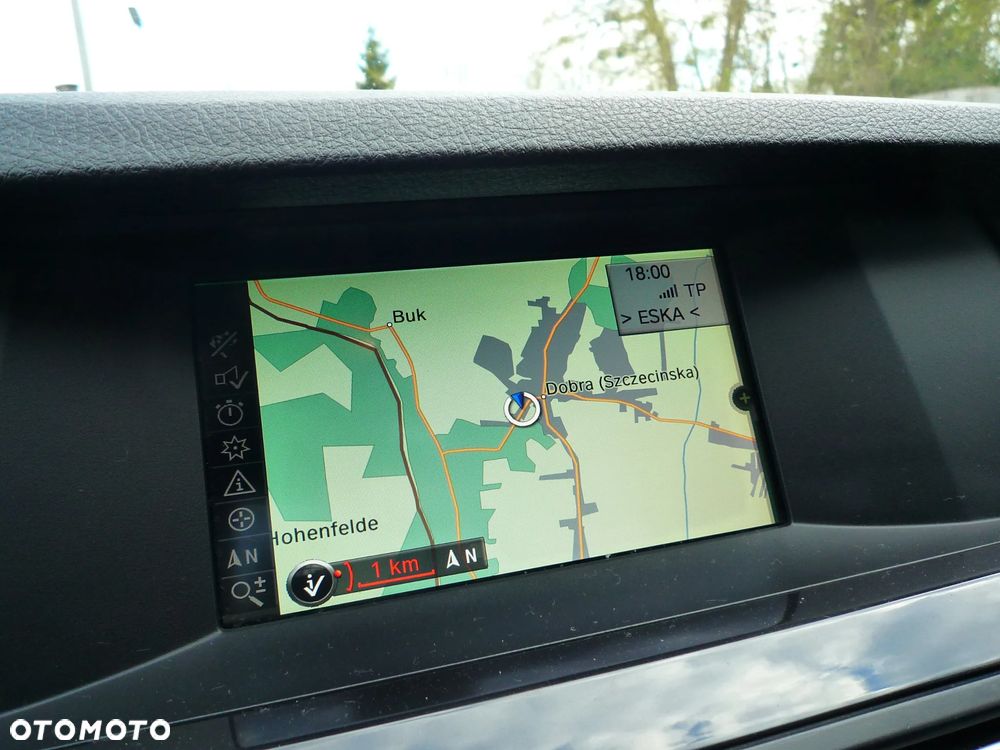 BMW Seria 5 520d - 26