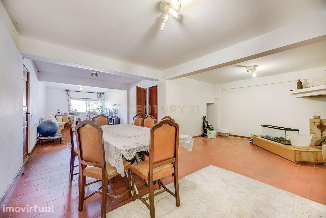 Moradia V6 no Algueirão - Grande imagem: 4/30