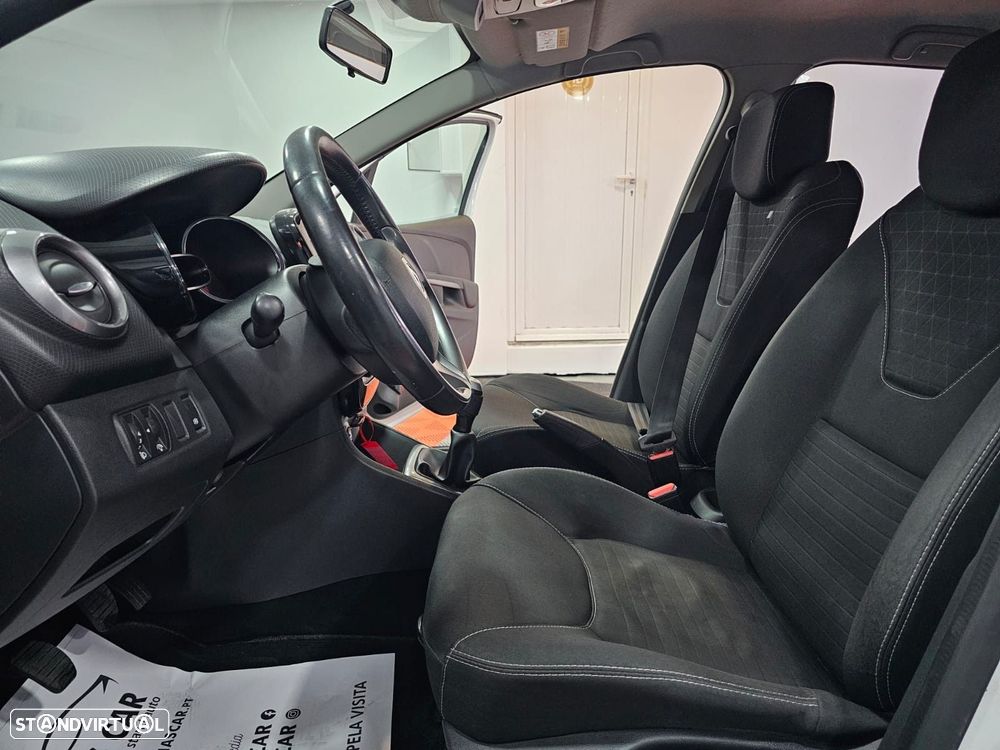 Renault Clio 1.5 dCi Limited - 11