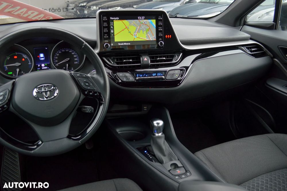 Toyota C-HR Business-Edition - 40