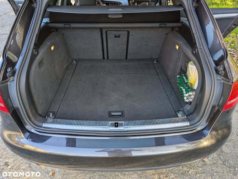 Audi A4 Avant 2.0 TDI - 10