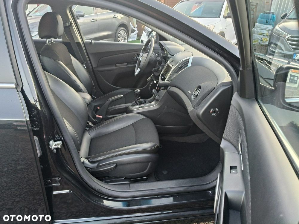 Chevrolet Cruze - 20