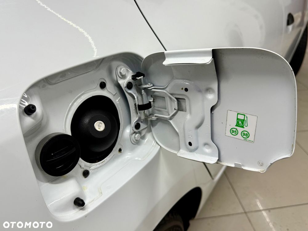 Dacia Sandero SCe 75 Essential - 9