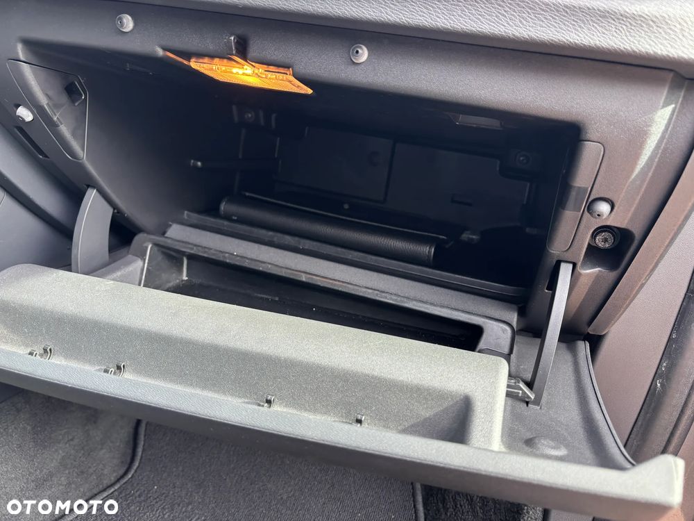 Volvo V60 D3 Geartronic Linje Business - 24