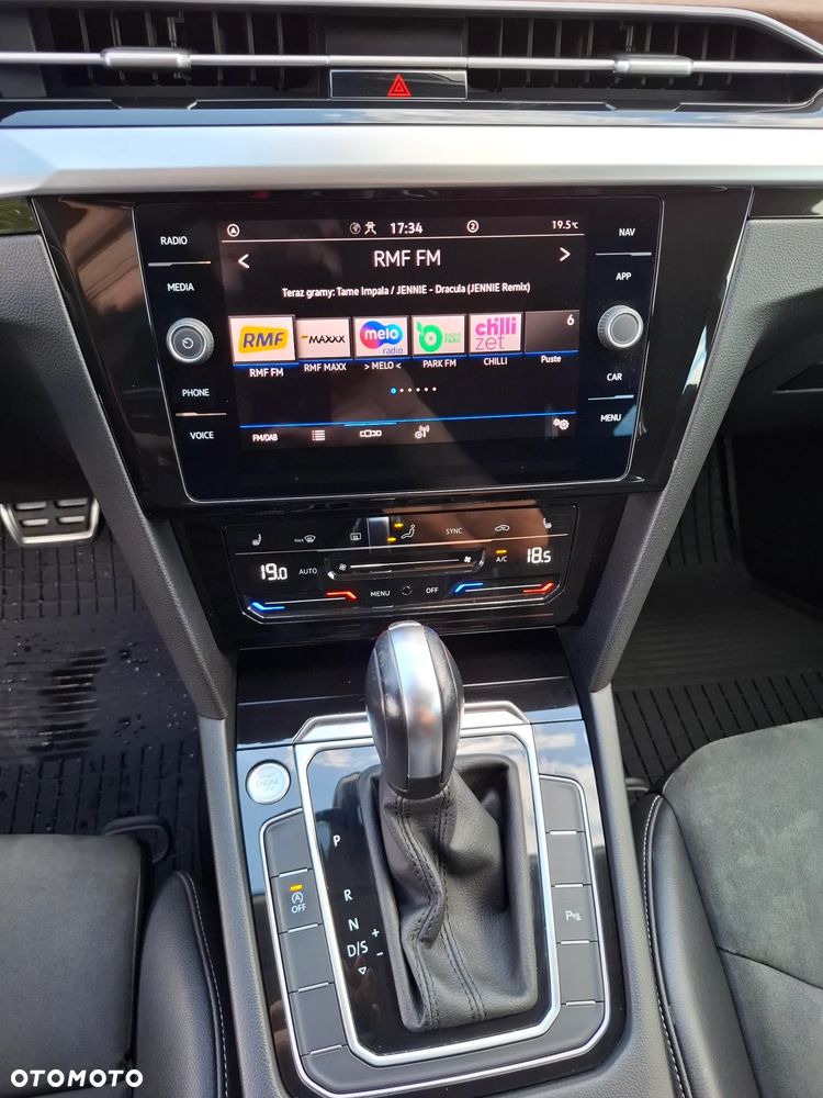 Volkswagen Arteon 2.0 TDI Elegance DSG - 19