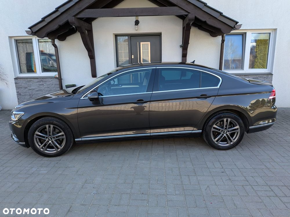 Volkswagen Passat 2.0 TDI SCR DSG Highline - 5