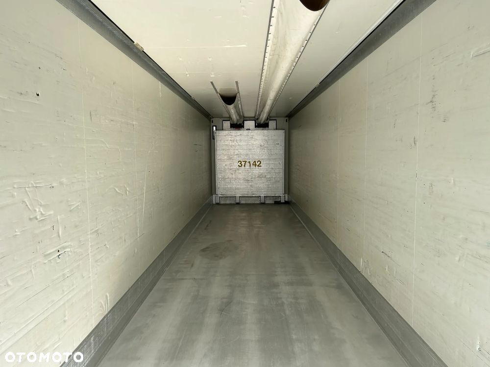 Schmitz Cargobull CARRIER VECTOR 1850 / GRUBA ŚCIANA 7 CM / 2.75 M WYSOKOŚĆ W ŚRODKU / KOSZ PALETOWY / 4 ZAMKI / DIESEL + ELEKTRYK / DRUKARKA / 2010 ROK !! - 36