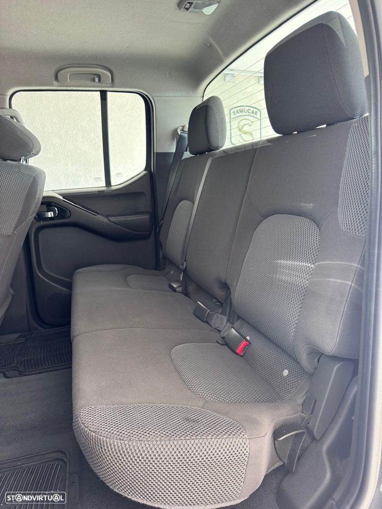 Nissan Navara 2.5 dCi CD SE AT - 18