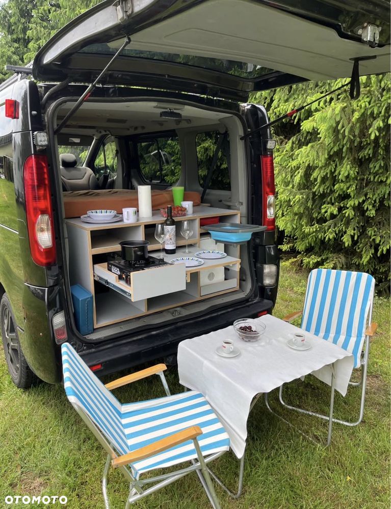Opel Vivaro - 10