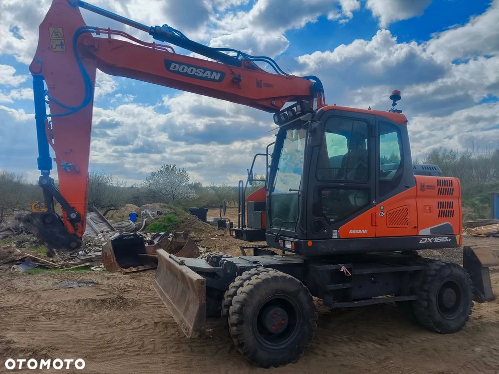 Doosan DX165W-5 - 1