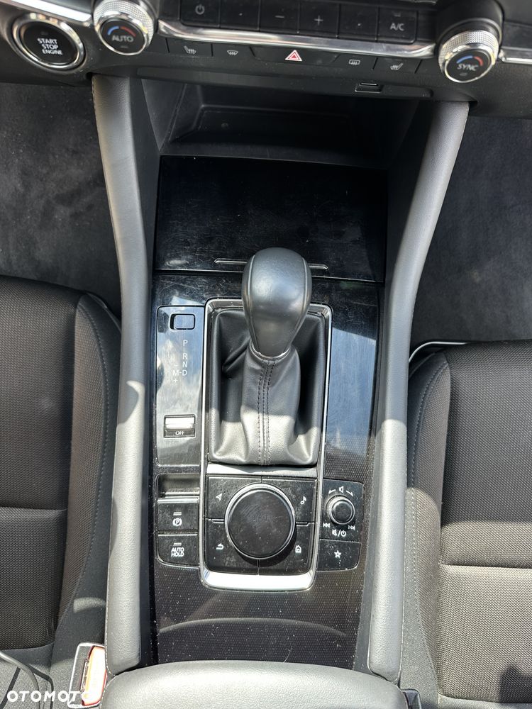Mazda 3 2.0 mHEV Hikari - 13