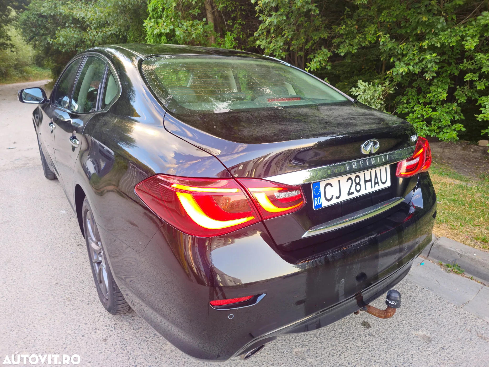 Infiniti Q70 2.2d - 5