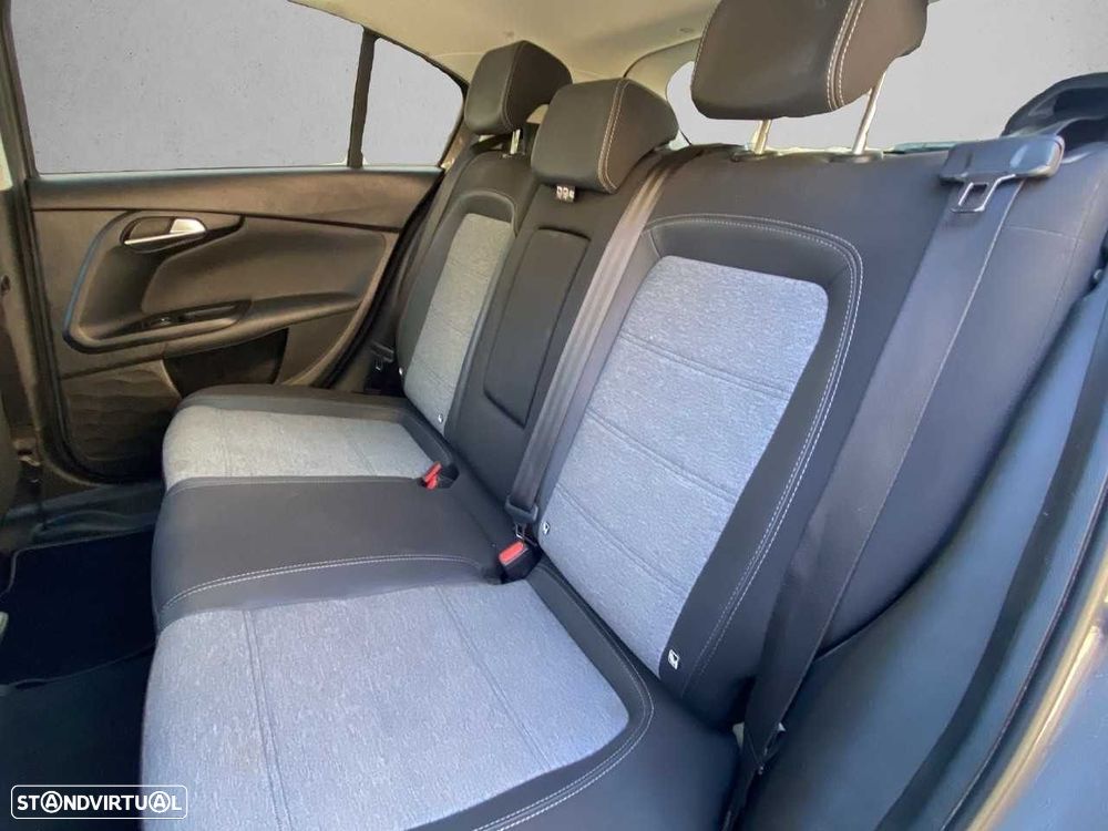Fiat Tipo Cross - 10