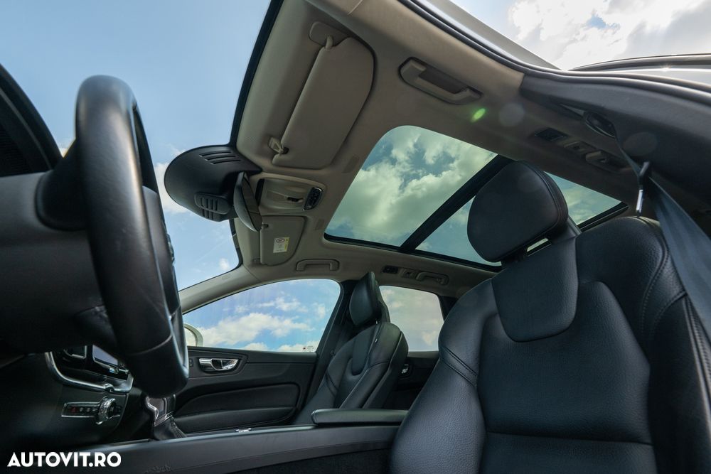 Volvo XC 60 D4 AWD Momentum - 18