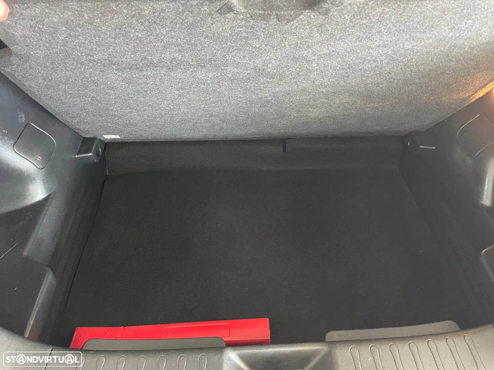 Nissan Juke 1.2 DIG-T Black Edition - 36