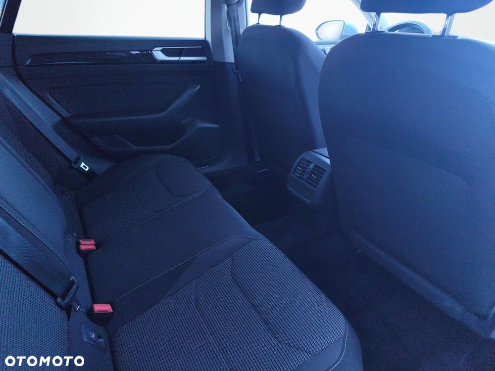 Volkswagen Arteon - 17