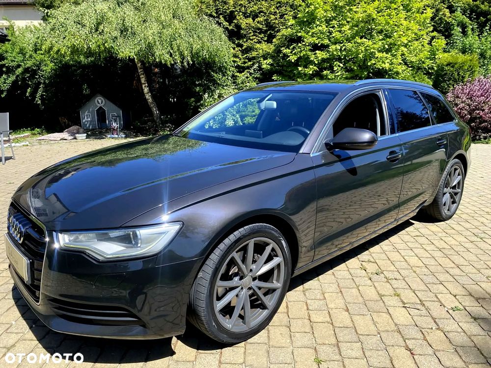 Audi A6 Avant - 10