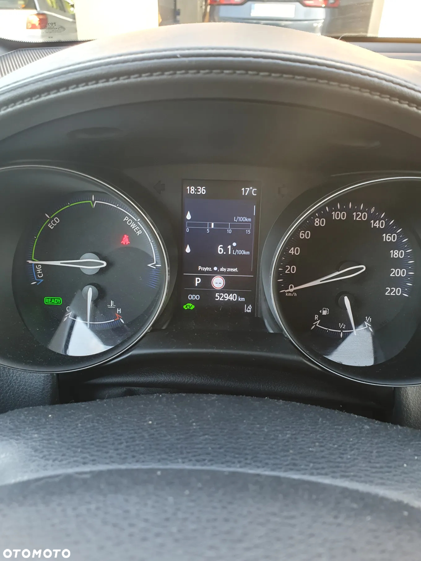 Toyota C-HR 2.0 Hybrid Executive - 11