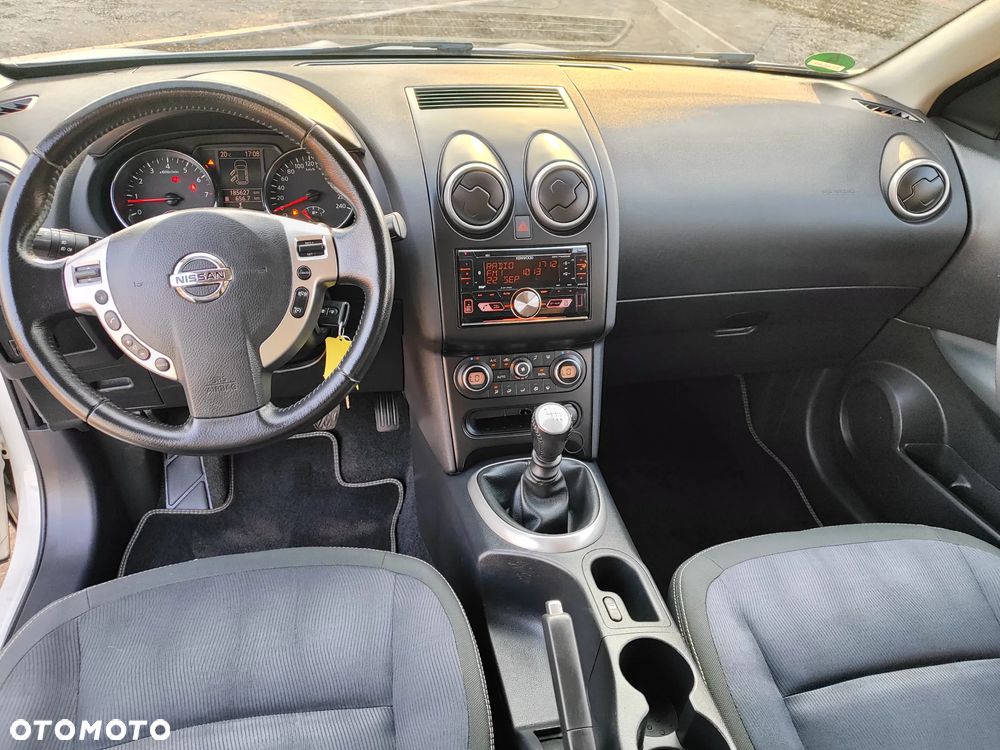 Nissan Qashqai+2 2.0 Acenta - 6
