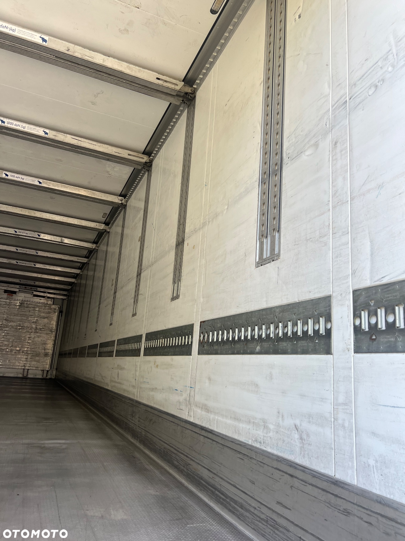 Schmitz Cargobull - 7