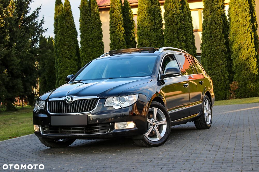 Skoda Superb Combi 2.0 TDI DSG L&K - 11