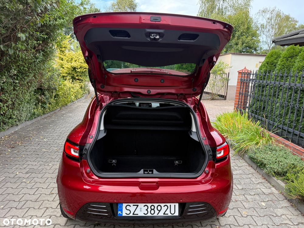 Renault Clio - 7