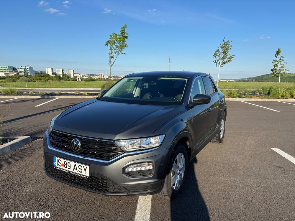 Volkswagen T-Roc 1.0 TSI Base - 1