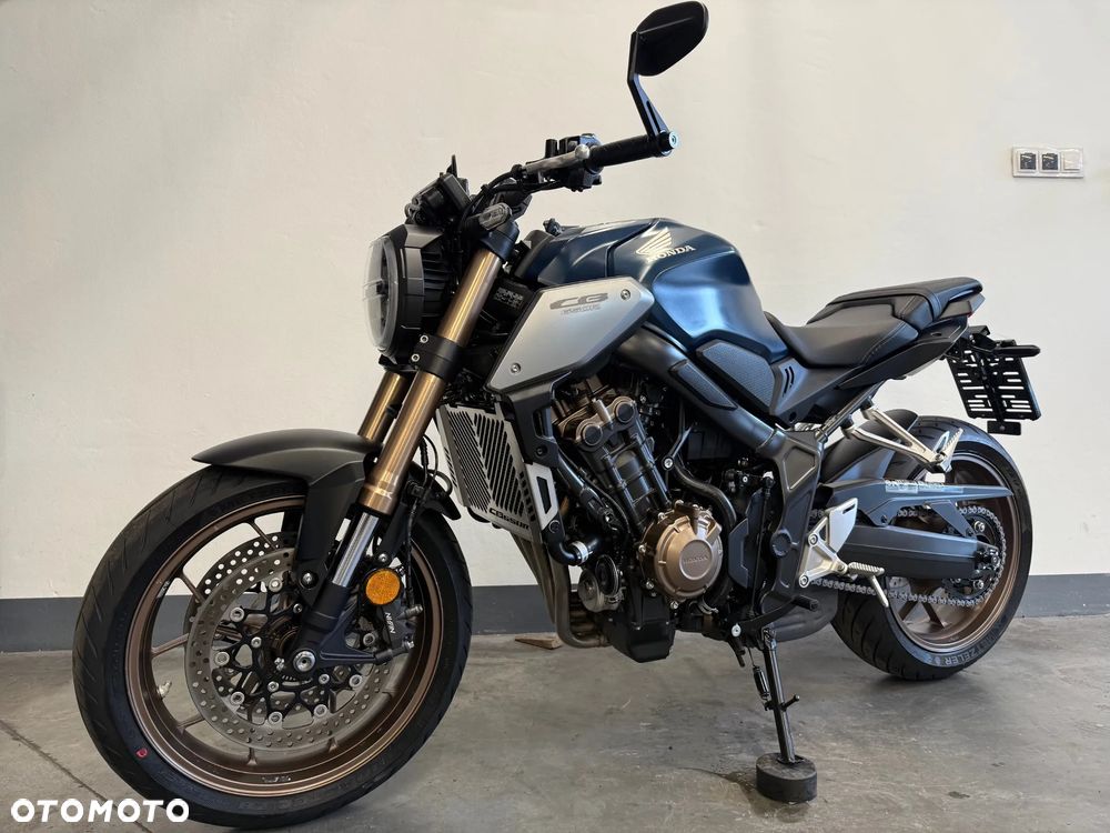 Honda CB - 6
