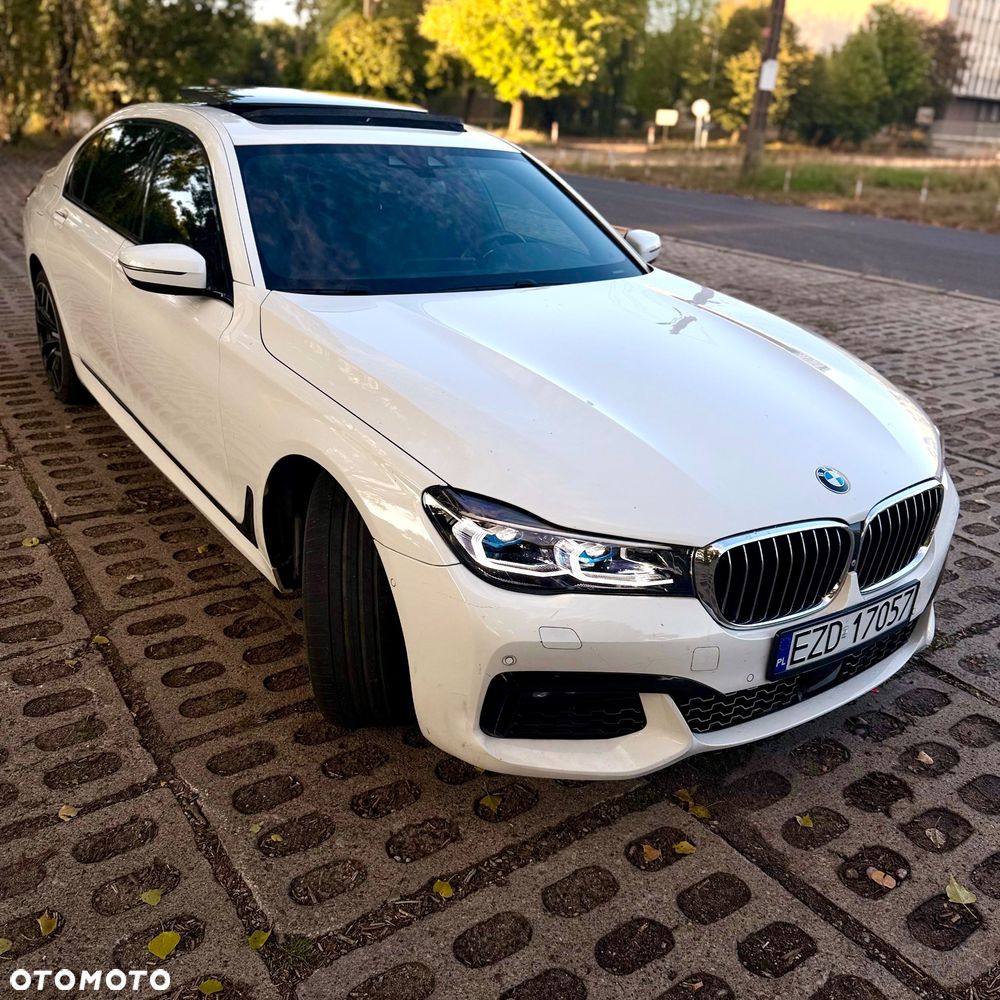 BMW Seria 7 740Li - 3