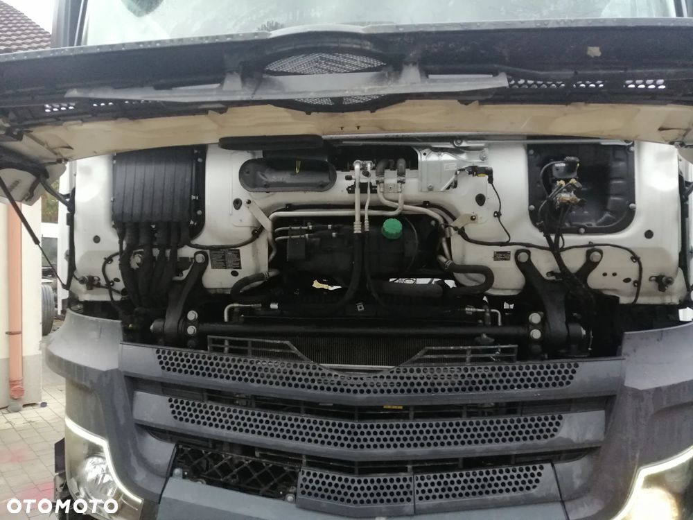 Mercedes-Benz Actros 1843 - 4