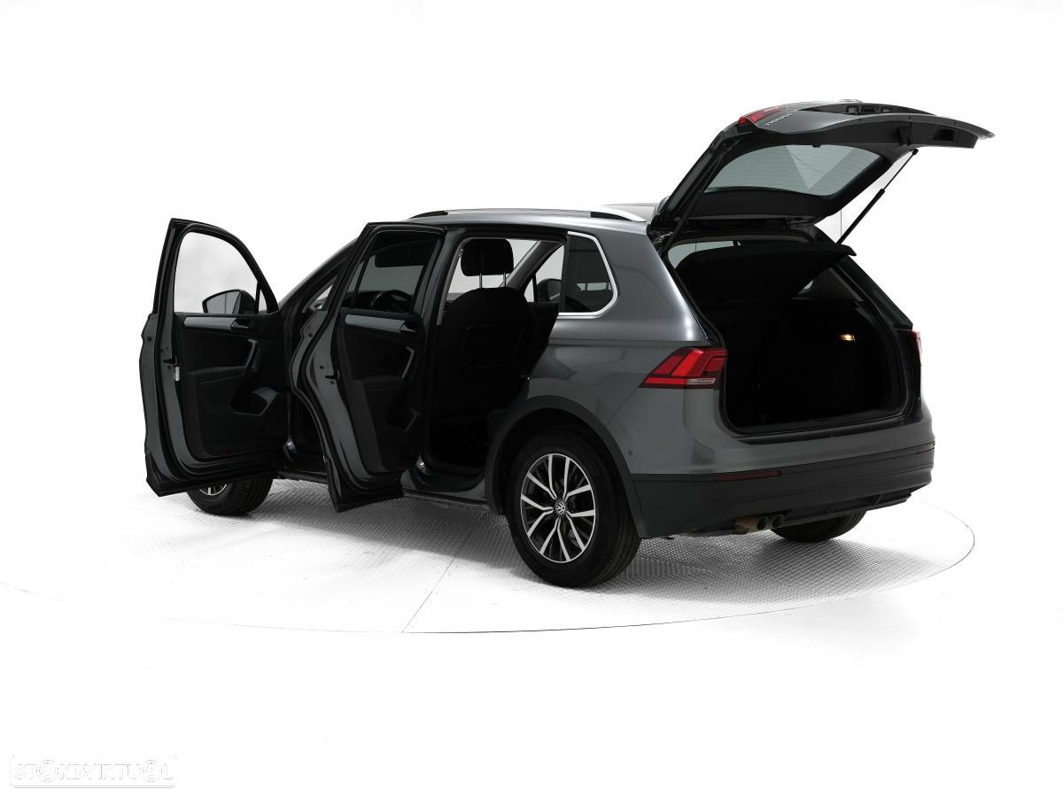 VW Tiguan 2.0 TDI Confortline DSG - 5